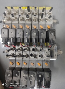 亚德客电磁阀、RV5221-08Q、口罩机下来的成色新、单个