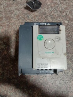 ATV12HU15M2施耐德变频器，220V，1.5KW，已