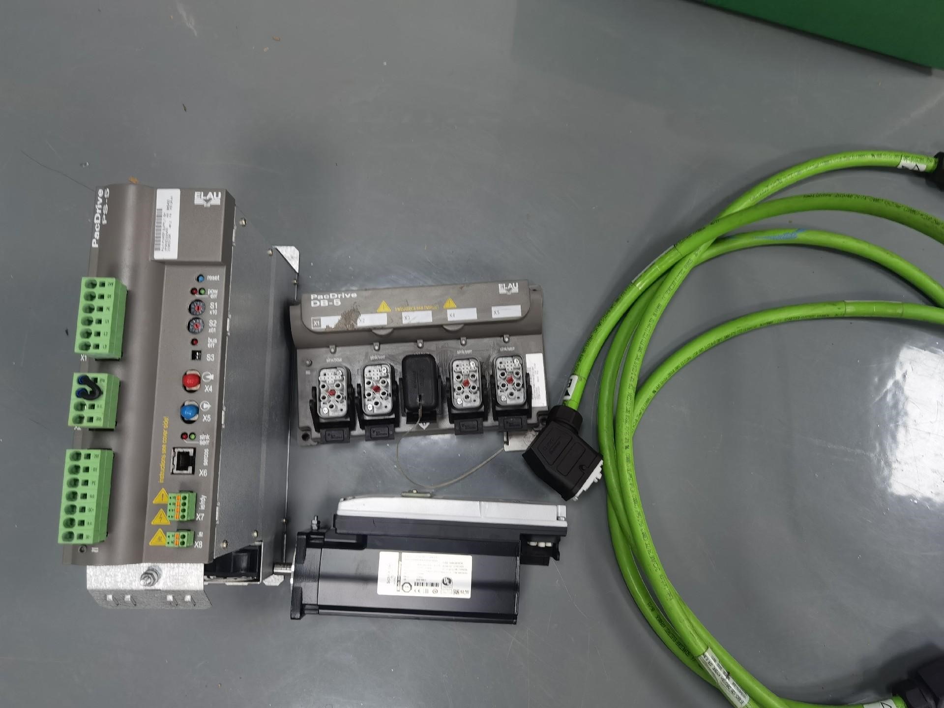 VBO03S00 DB-5 PS-5ELAU施耐德电缆整套，