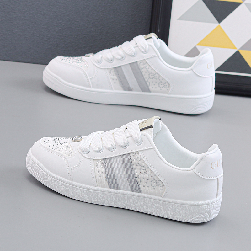 休闲运动小白鞋男2025夏季新款时尚百搭休闲板鞋轻便舒适低帮男士