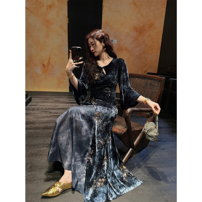 【呼呼专享】【朝夕】新丝绒连衣裙子秋季长袖国风旗袍长裙