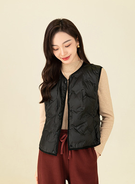 Eworld24冬新款保暖羽绒马甲短款居家内胆易收纳轻薄外套X64336