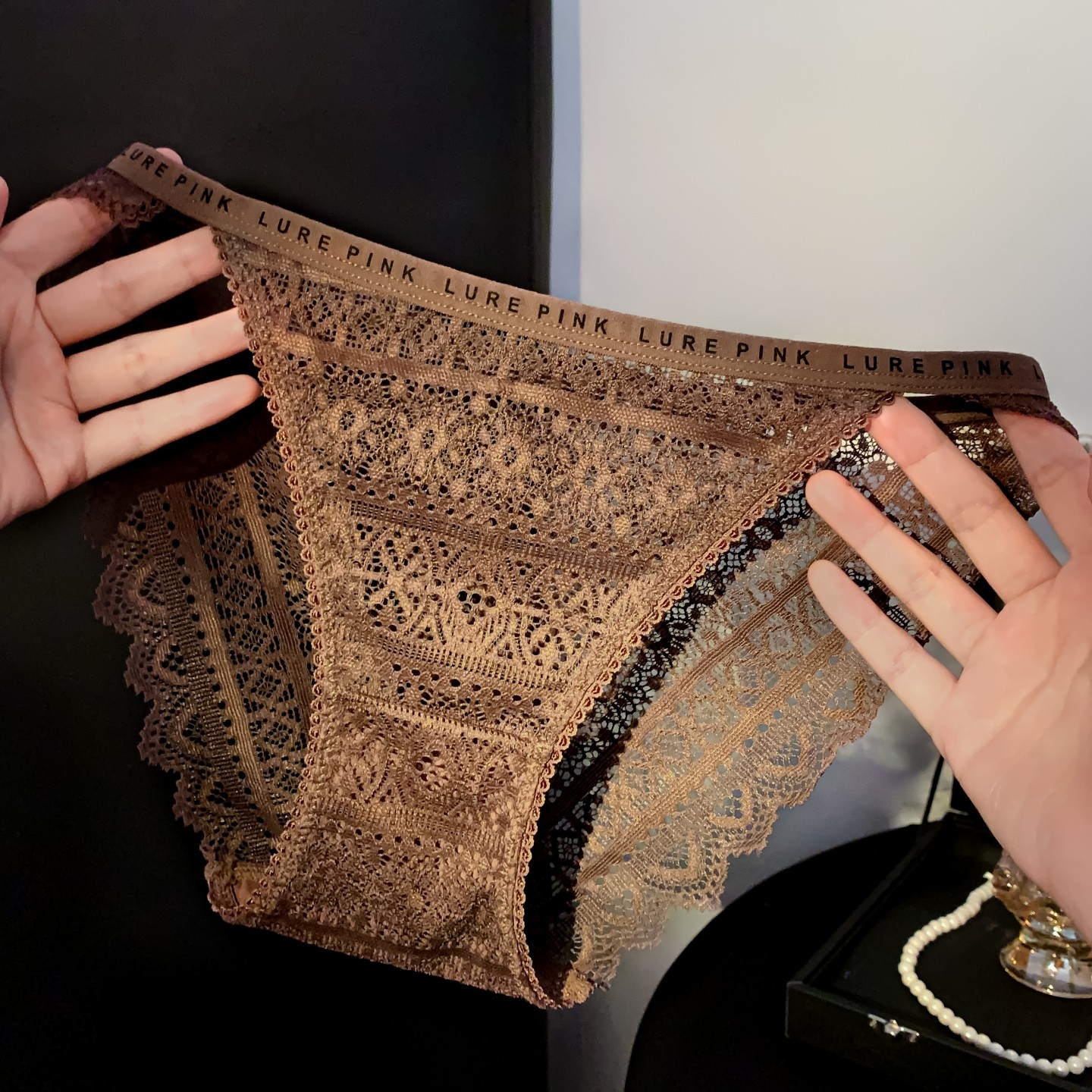 柔纱疏影~法式镂空蕾丝小心机女生内裤女2026新款女士三角裤女款