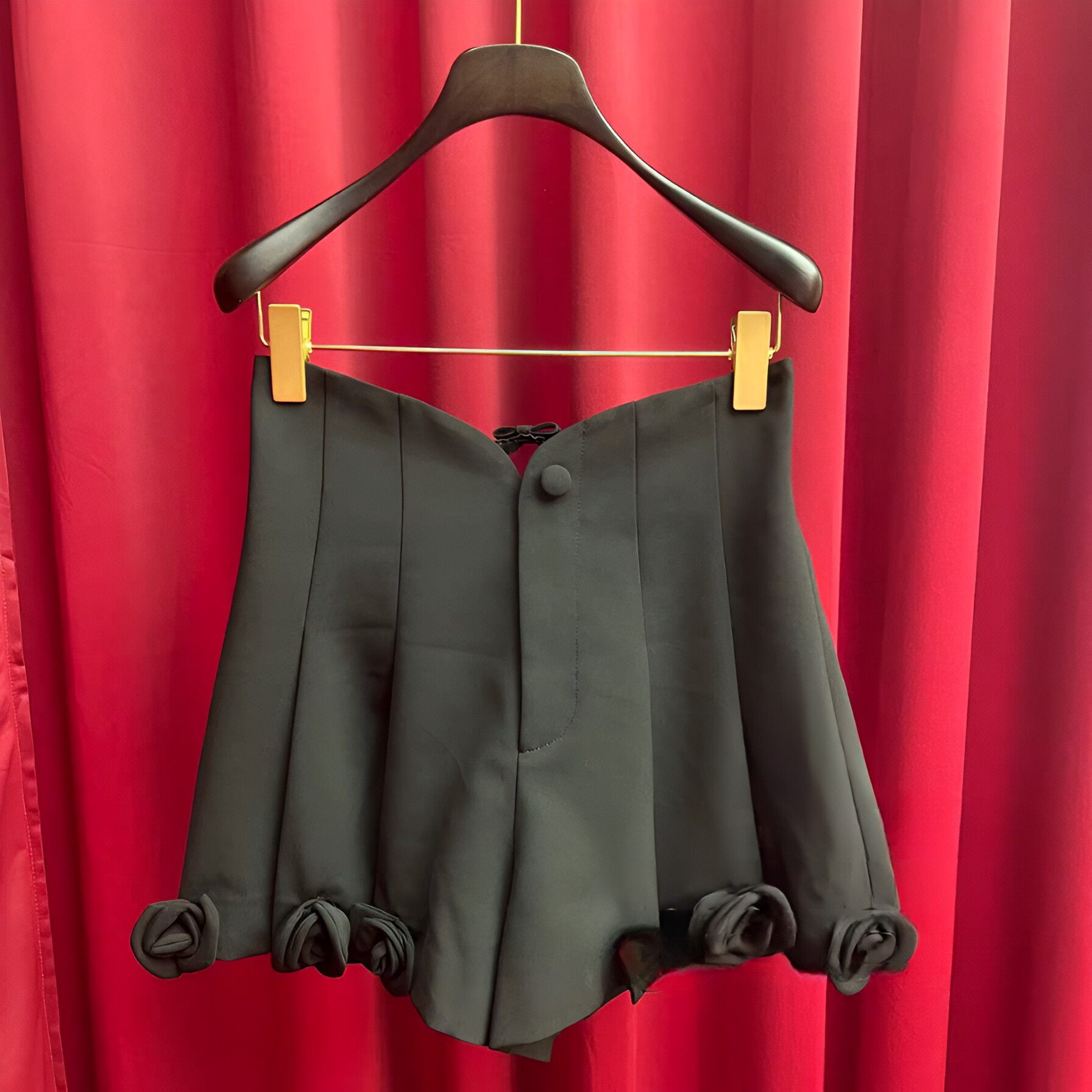 正品24秋 玫瑰花装饰高腰短裤FF24Q21SP216-240,女装/女士精品,休闲裤,淘宝优惠券,粉丝福利购,淘宝优惠卷