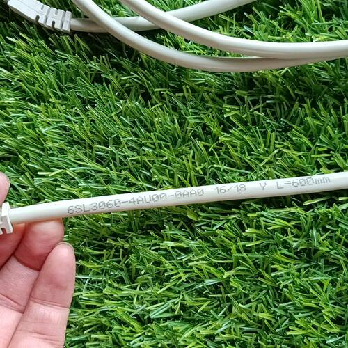 西门子连接线6SL30-4AU，