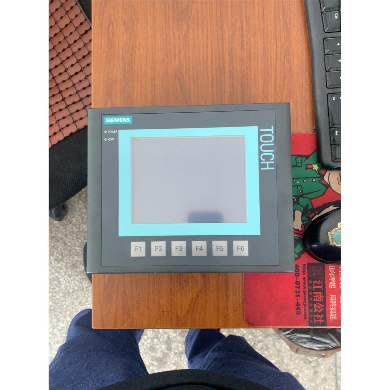 出售西门子触摸屏，型号是6AV6 640-0DA11-0AX