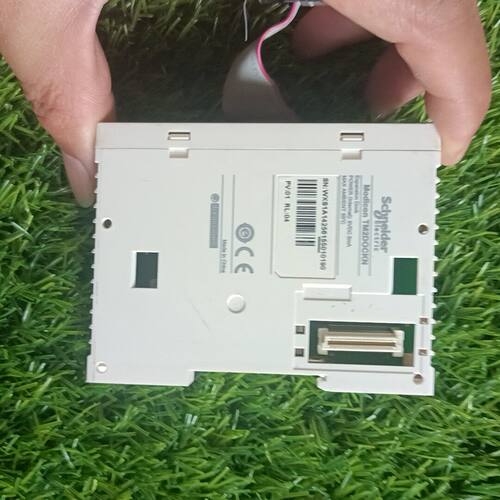 施耐德TM2DOCKN模块，二