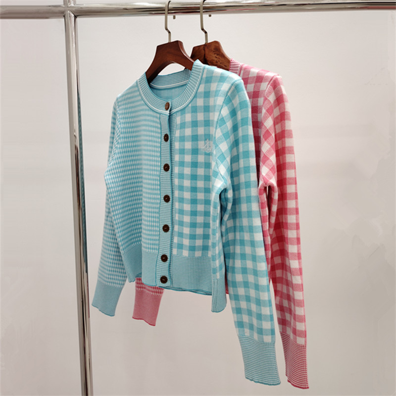 早春新款轻奢圆领针织开衫短外套