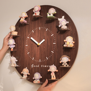 国补盲盒手办收纳展示架复古钟表挂墙客厅创意潮玩挂钟萌粒收纳盒
