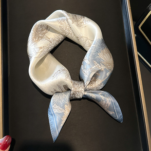 真丝桑蚕丝小方巾四方丝巾女春秋冬季妈妈护颈围脖丝绸纱巾薄围巾