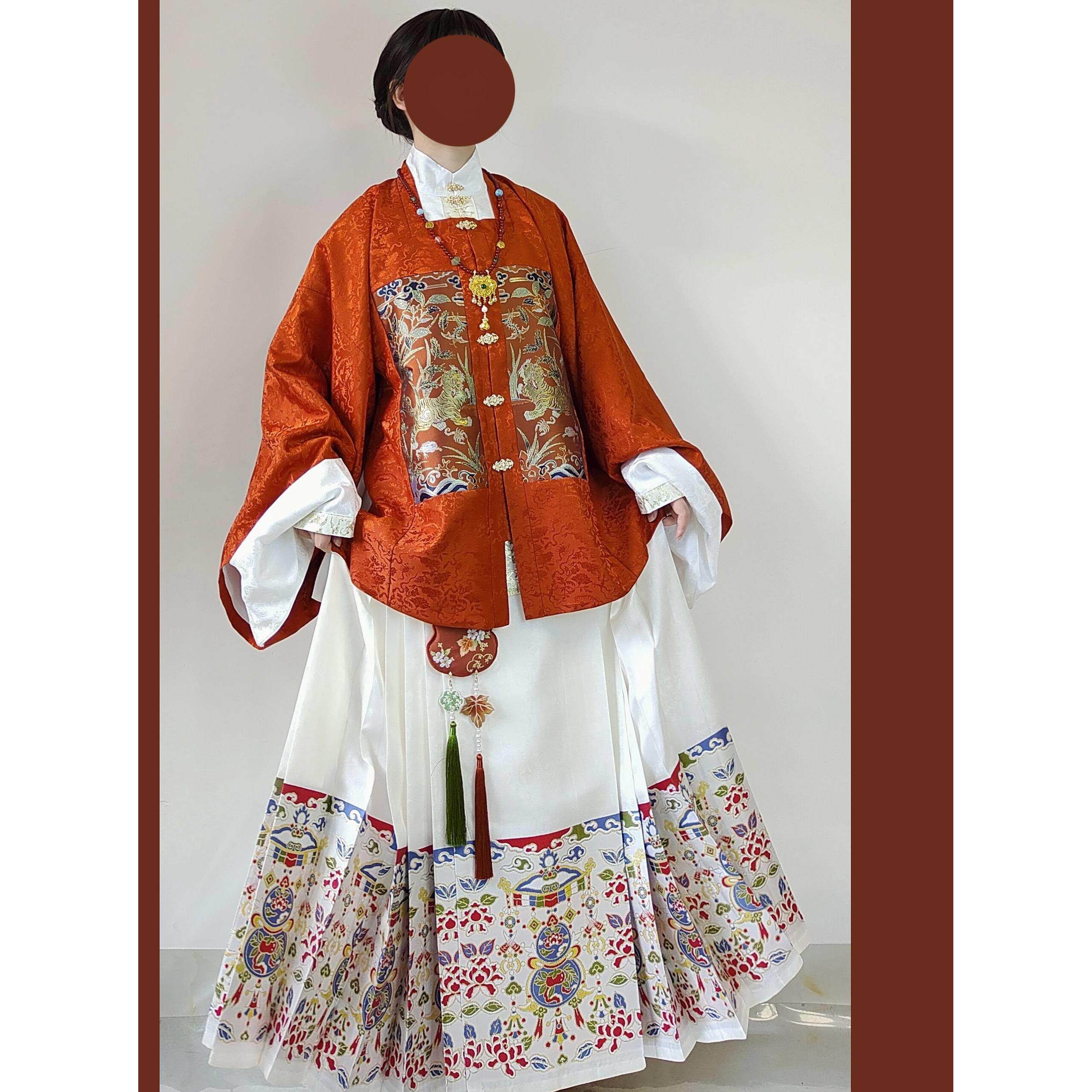 【四时欢喜】原创汉服复原款明制方领半袖五毒艾虎补服新年拜年服