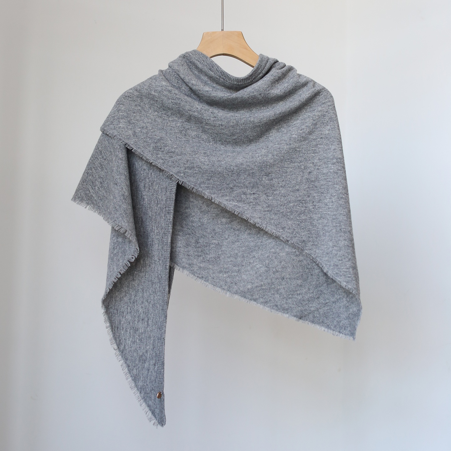 短须时髦外搭披肩配大衣高级秋冬