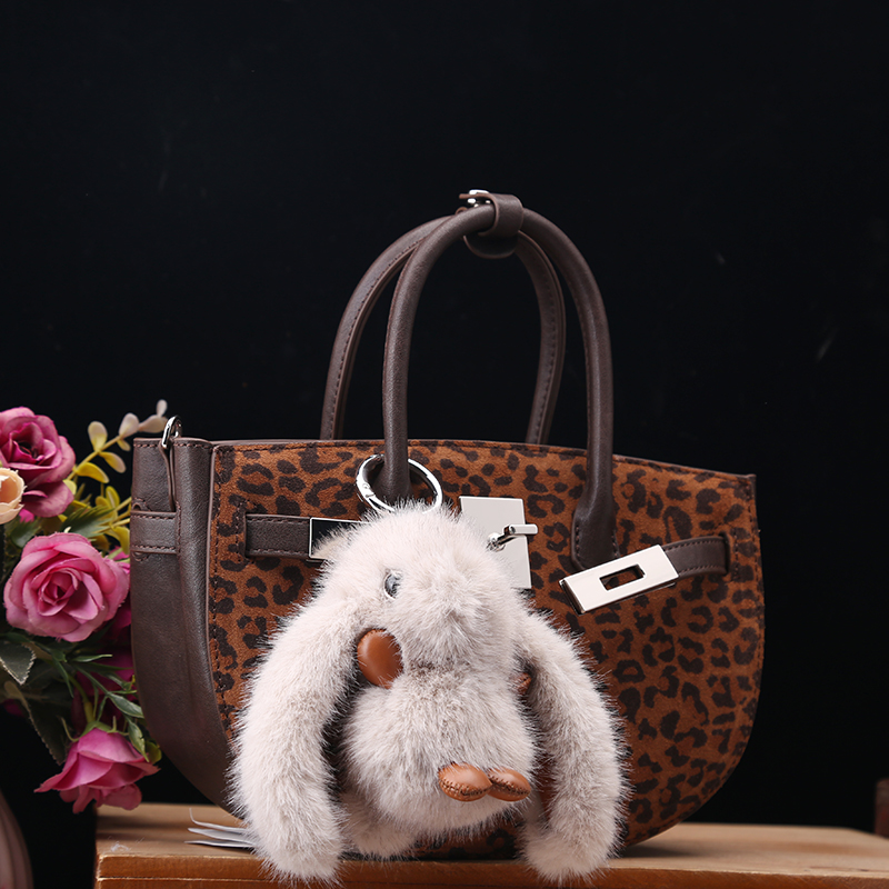 劳拉时黛正品2025新款时尚百搭马毛包包潮女斜挎洋气女包马鞍包