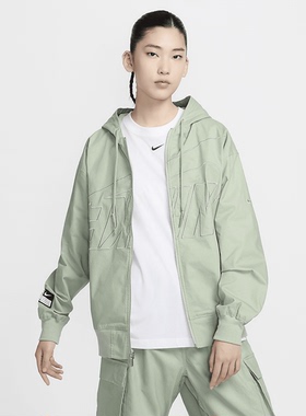 Nike/耐克 女春秋季运动休闲绣倒钩防风宽松连帽夹克外套FV7775