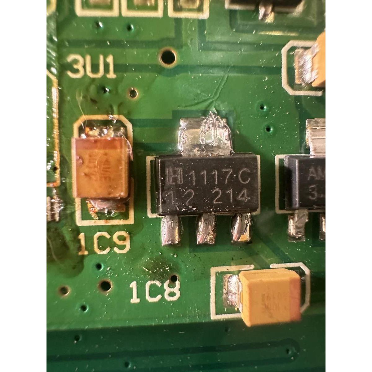 原装LM1117C 1.2丝印1117C SOT223芯片三极管图片