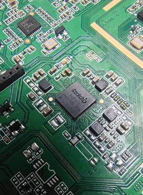 RK818-1 汽车电脑板电源管理IC芯片QFN