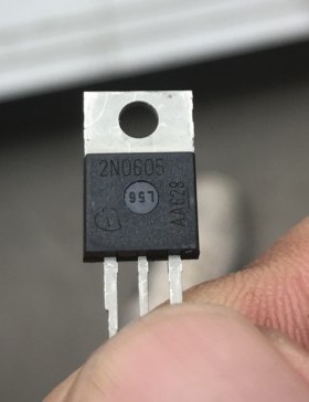 2N0605   汽车电脑板插脚三极管TO220