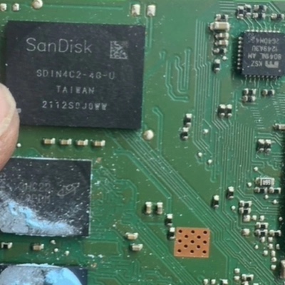 SDIN4C2-4G SDIN4C2-4G-U 4G字库 汽车导航中控电脑板eMMC闪存BGA