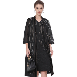 阿丹娜秋冬新品女黑色桑蚕丝V领刺绣点钻时尚连衣裙子LTA151DRX0