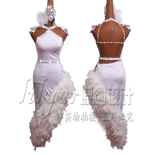 领斜裙 比赛服表演服高档白色羽毛钻饰中式 演出服新款 拉丁舞服装