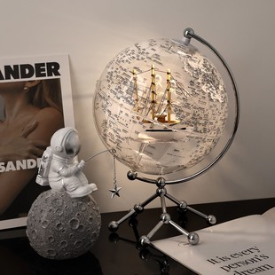 2026新款透明地球仪摆件轻奢高档高级客厅办公室酒柜桌面摆设卧室可发光地球仪小夜灯台灯家居乔迁装饰品礼物