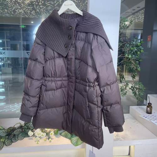 歌J 25冬 不退换 2477 羽绒服