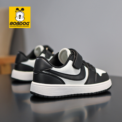 巴布豆男童板鞋2026新款春秋儿童运动鞋aj低帮黑白熊猫鞋软底防滑