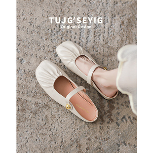 大码女鞋41一43新款法式包头凉鞋平底外穿玛丽珍凉拖鞋懒人半拖鞋