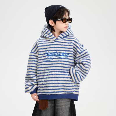 男童羊羔绒卫衣2025新款