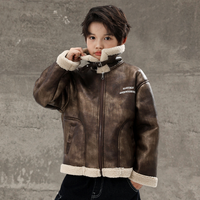 男童羊羔绒皮衣2025新款