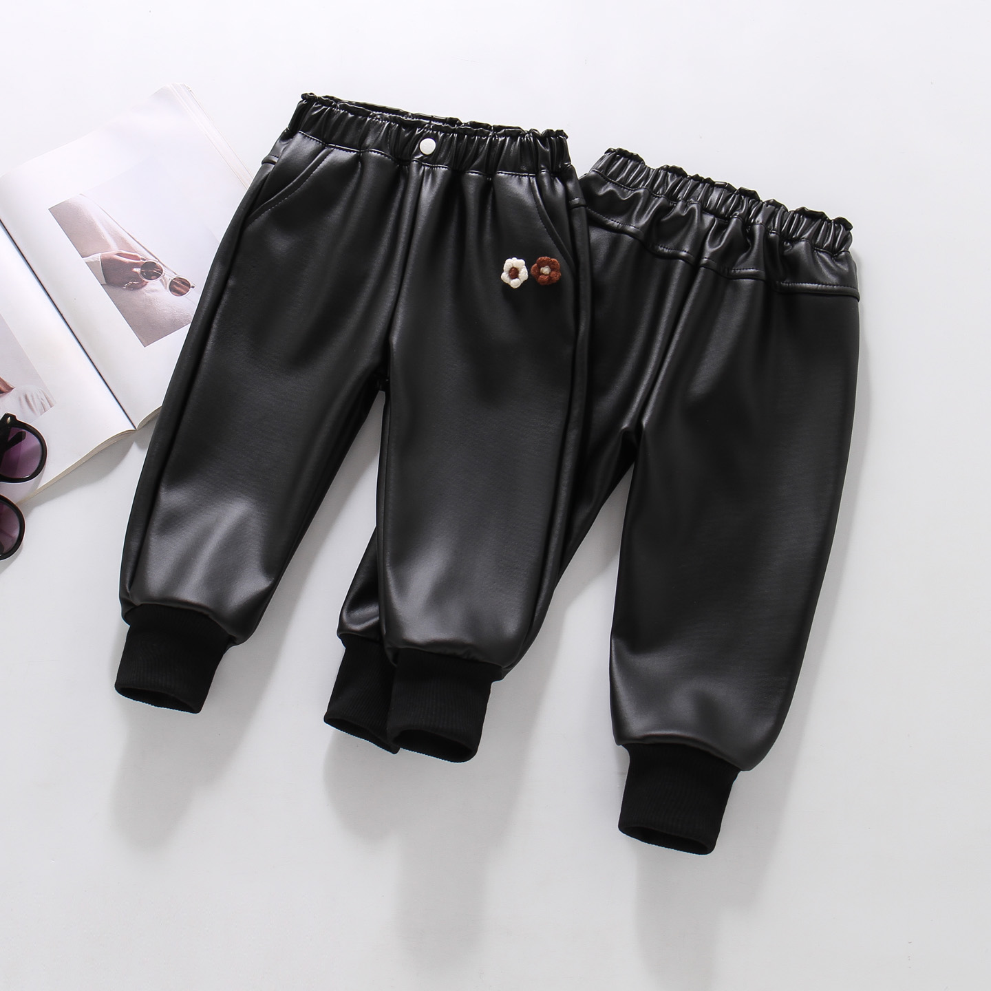 女童皮裤加绒一体绒秋冬款