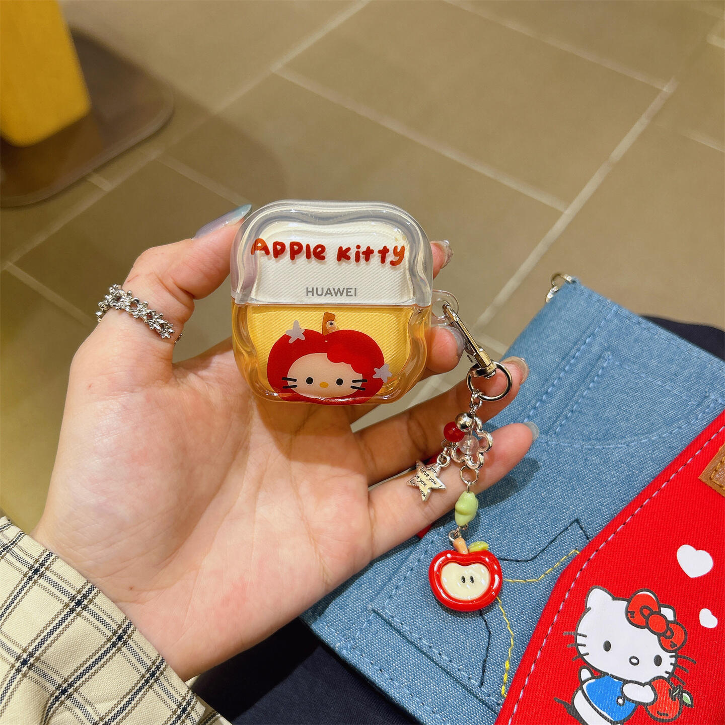 卡通可爱红苹果Kitty猫适用华为freeclip二代耳机壳耳夹freebudsse2防摔Pro3/Pro4保护5i/6i/7i女款se3果冻色