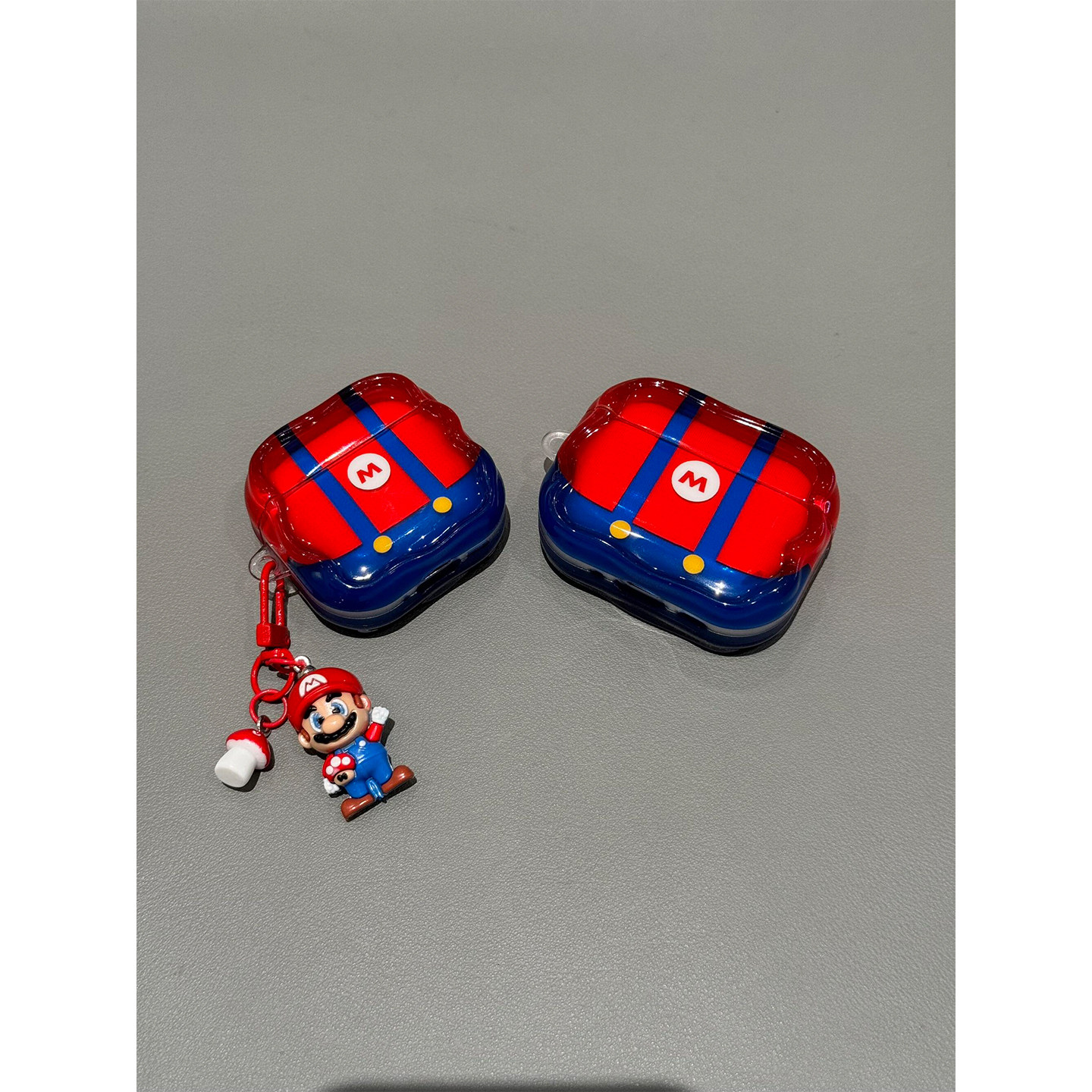 卡通可爱背带裤马里奥适用AirPods4代耳机壳苹果AirPod