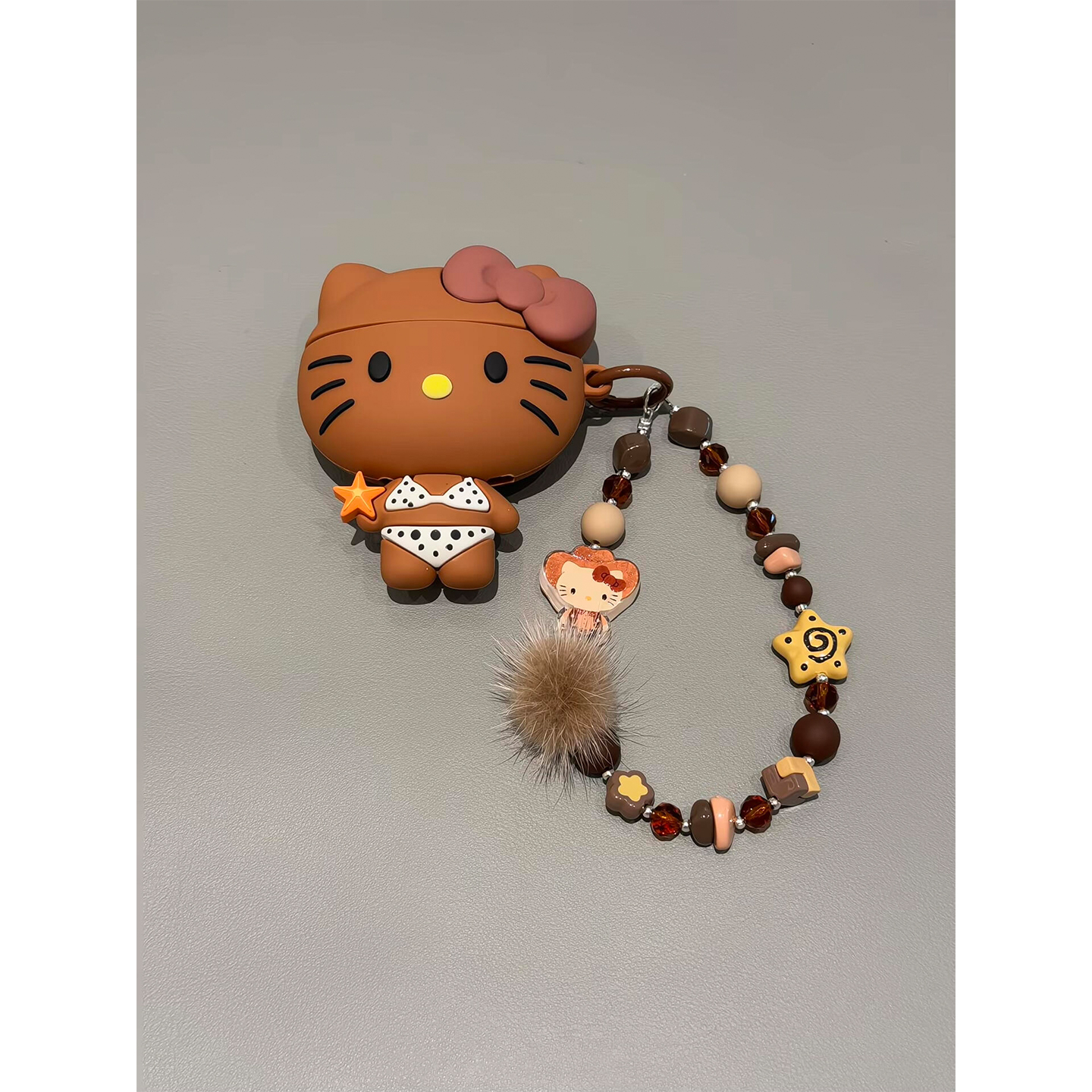 可爱黑皮比基尼Kitty猫防尘塞适用AirPods4代耳机壳苹果蓝牙AirPodsPro三代软1/2/3代硅胶套Pro2代女款Pro3代