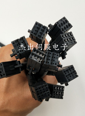 F02B-2000-K001#L0.5M 发那科跨接线连接线 CX20A-CX20B 6转6线材