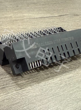 电源连接器 24S+9P 间距6.35mm 公座51939-977LF安费诺 板对板