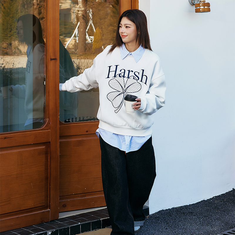 HACR四叶草刺绣圆领卫衣