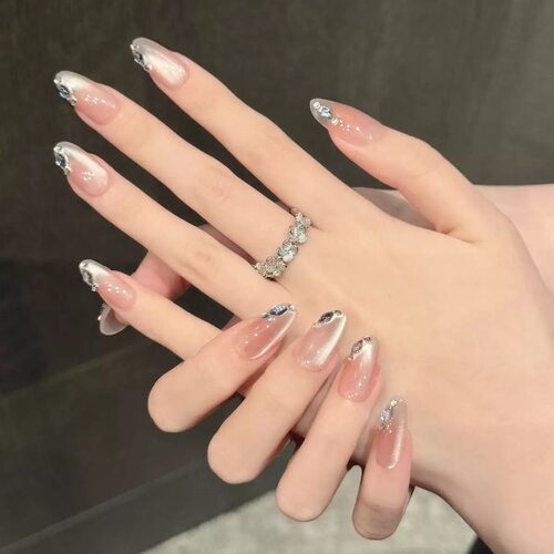 Gentle Nude Pink Silver Cat Eye French Bling False Nails