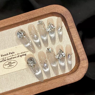 Handmade Silver Cat Eye Heart Diamond Stiletto Nails