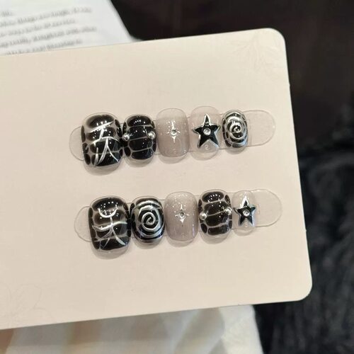 Short Square Y2K Black Silver 3D Star Swirl Press On Nails