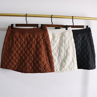 P绒户外秋冬气质菱格纹加绒加厚半身裙女高腰保暖压线裙子g51