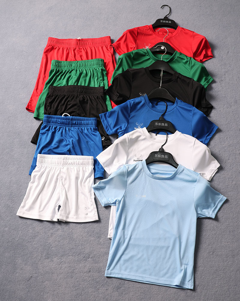 亲子款足球服 纯色吸汗透气弹力速干圆领短袖T恤 可配套装k112