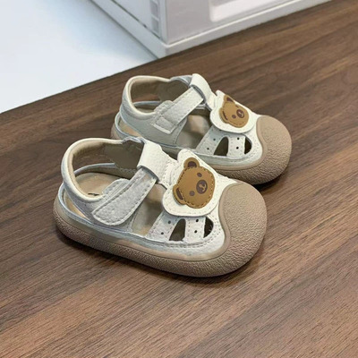 2025新款夏男女童凉鞋包头软底防滑小童0-1岁2学步小熊鞋婴儿凉鞋