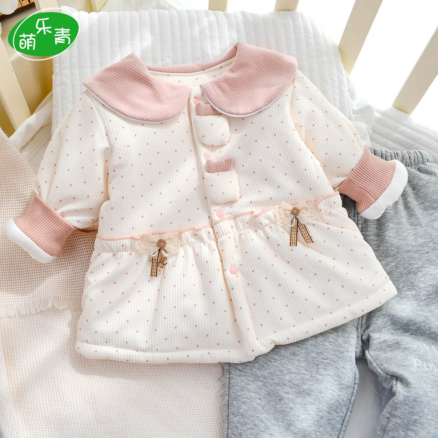 婴儿衣服秋冬装套装加厚夹棉保暖女宝宝冬季外出服棉衣棉裤两件套