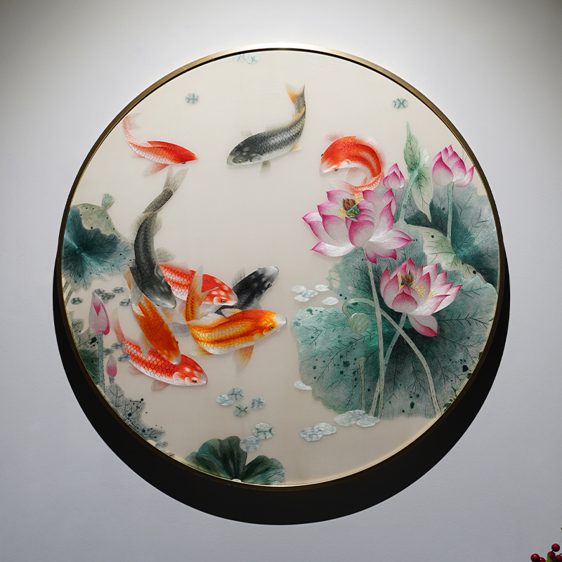 新中式手工苏绣装饰画入户玄关书房客厅圆形成品年年有余刺绣挂画图片