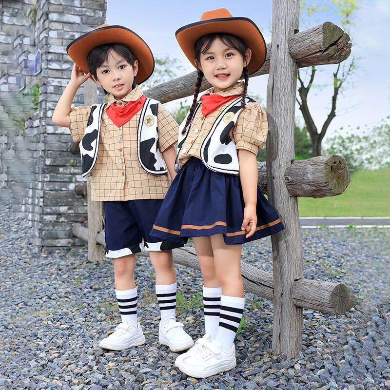 迪士尼小男孩装扮六一儿童演出服女孩穿搭胡迪cos玩具总动员衣服