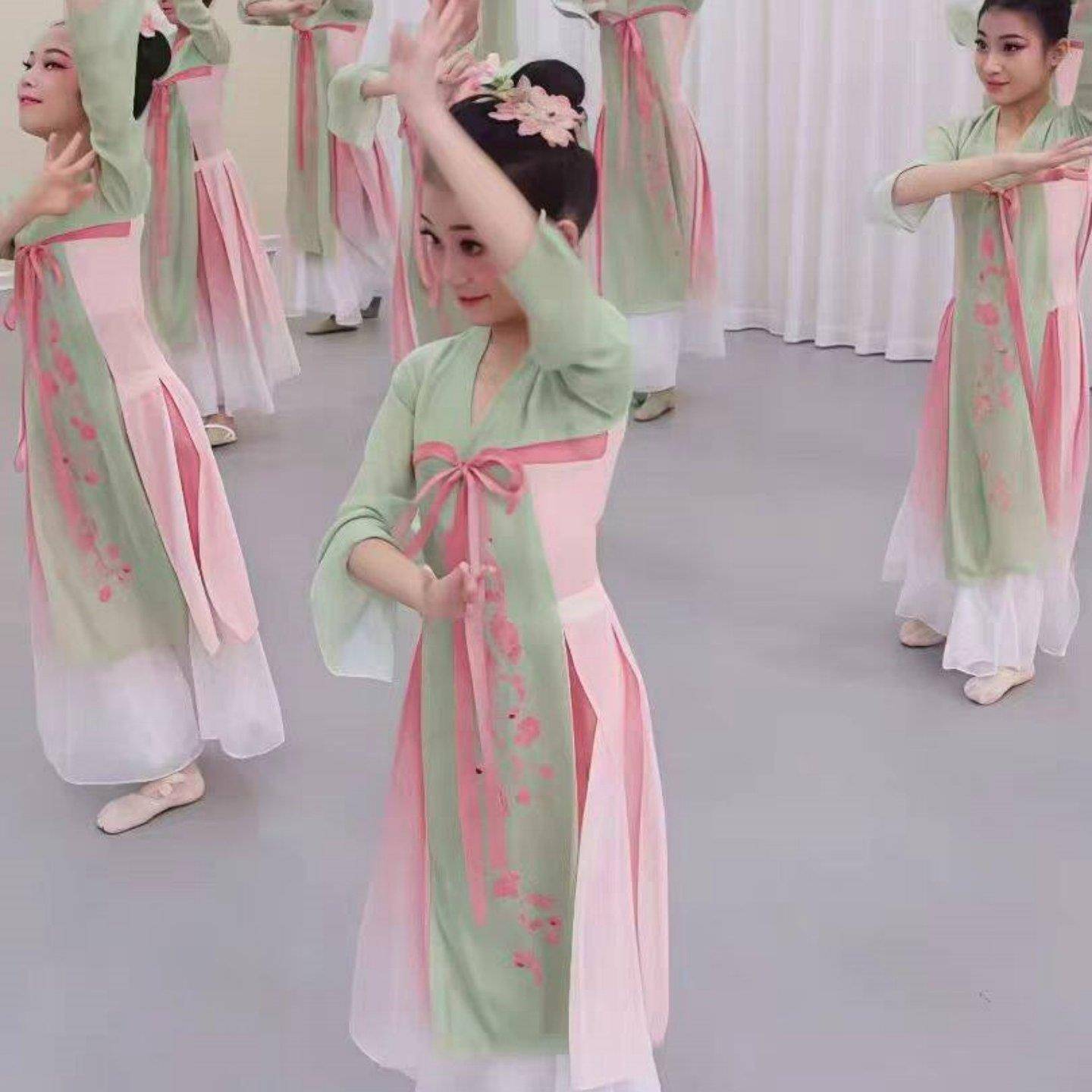 儿童古典表叶演飘逸女童古风幼服舞儿无品牌/扇子舞演出服鱼戏莲