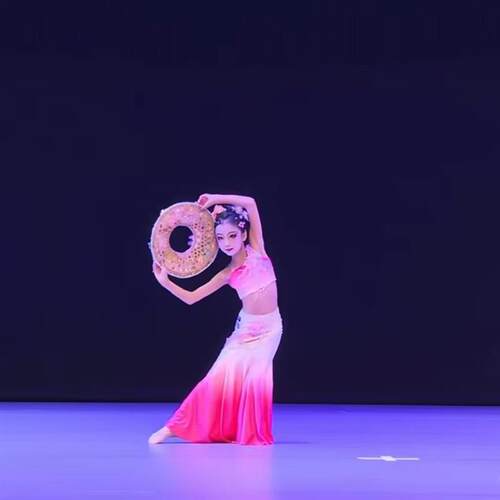 六一春意浓舞蹈服儿童独舞斗笠少儿傣族演出服民族表演服装鱼尾裙