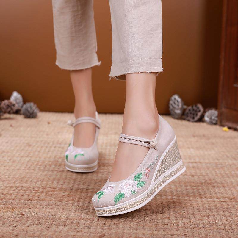 舒适绣花鞋女老北京布鞋坡跟内增高汉服女鞋古风高跟民族风单鞋子,女鞋,绣花鞋,淘宝优惠券,粉丝福利购,淘宝优惠卷