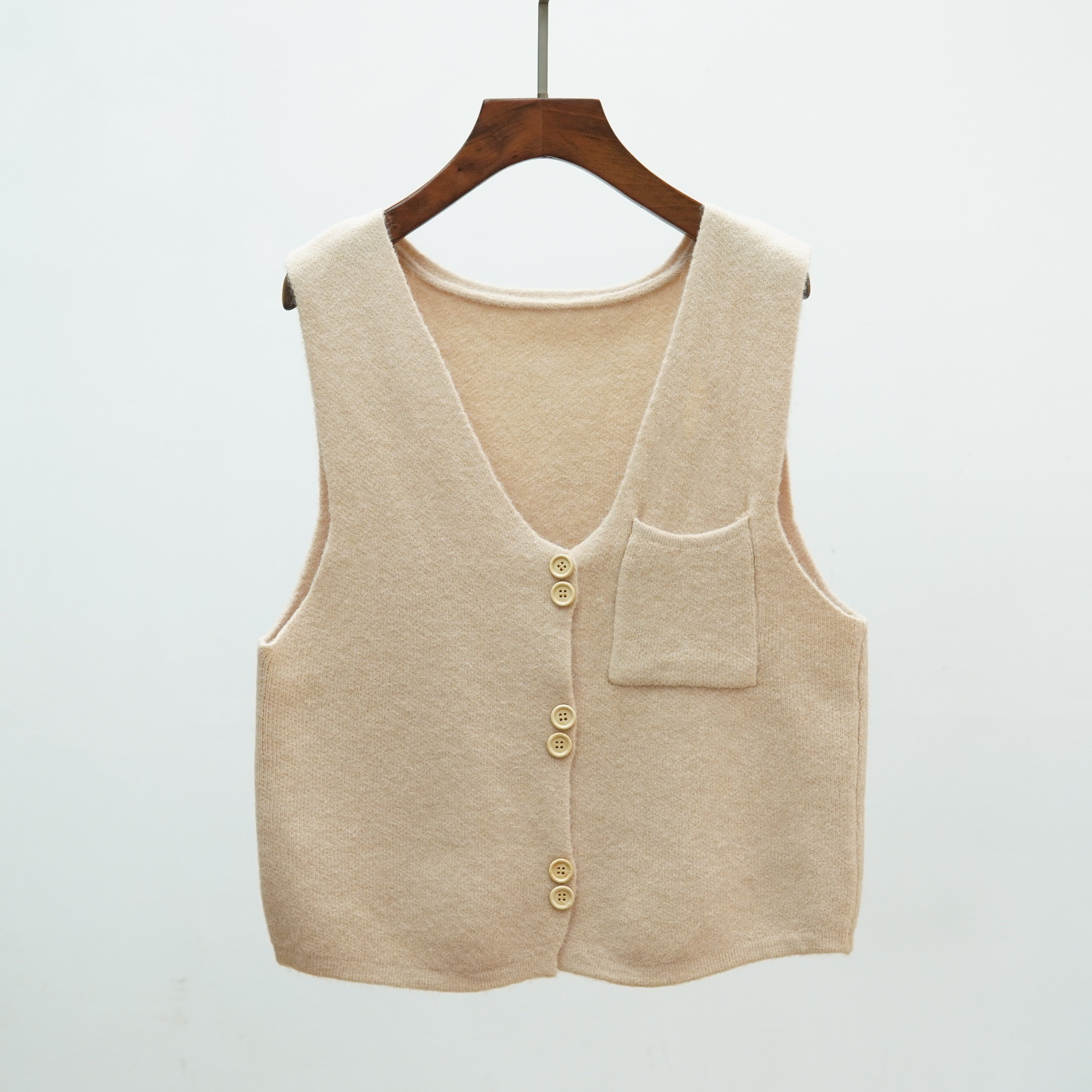 673 2025新款韩版修身短款V领纯色口袋针织马甲背心女叠穿坎肩